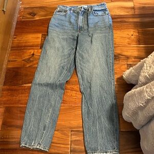 Abercrombie & Fitch mom jeans size 2